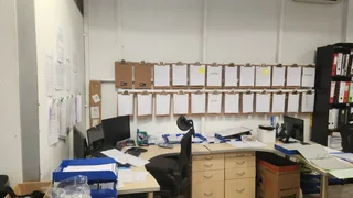 Mini Warehouse Available to Let In Cornubia