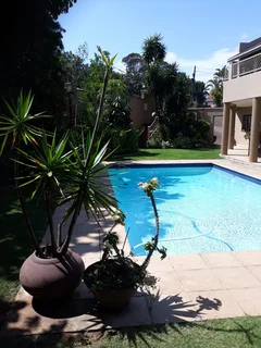 Exceptional  Bed &amp; Breakfast with Owner’s Residence For Sale – Durban North.