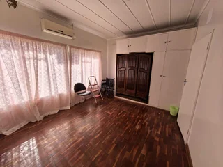 Spacious five bedroom home with flatlet, pool &amp; off-grid features