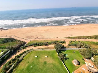 GREAT VIEWS LIVING THE LIFE ON UMHLANGA BEACH FRONT