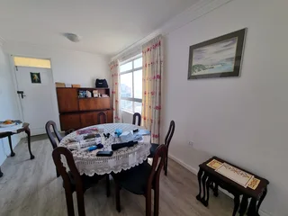 GREAT VIEWS LIVING THE LIFE ON UMHLANGA BEACH FRONT