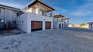 4 Bedroom Townhouse for Sale in Shellyvale