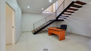 4 Bedroom Townhouse for Sale in Shellyvale