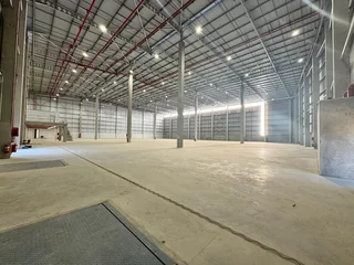 New Development Warehouse To Let In Red Hill