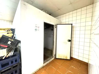 Retail Unit Available To let In Pinetown