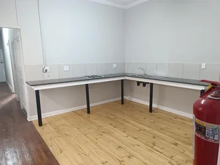 Room for Fent in North Street, East London Central