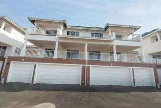 Three Bed Three Bath Duplex In Horizon Edge- No Transfer Duty!!!