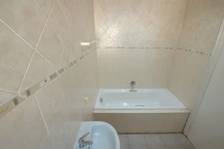 Three Bed Three bath Duplex in Horizon Edge- NO TRANSFER DUTY!!!