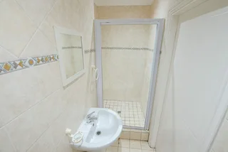 Three Bed Three bath Duplex in Horizon Edge- NO TRANSFER DUTY!!!