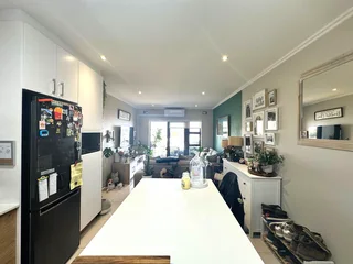 Umhlangas Finest! Spacious Two Bedroom Apartment For Sale