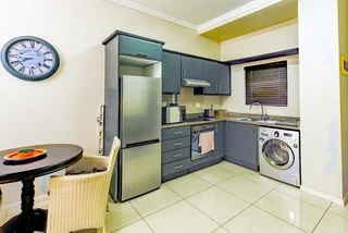 Modern Two Bedroom apartment with two bathrooms for sale in Umhlanga Ridge
