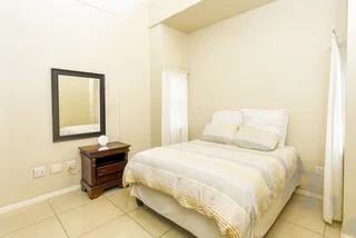 Modern Two Bedroom apartment with two bathrooms for sale in Umhlanga Ridge