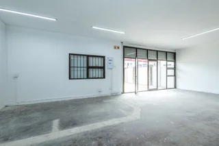 Industrial Property for Sale in George Park: Warehouse / Factory / Newly Renovated &amp; Vacant