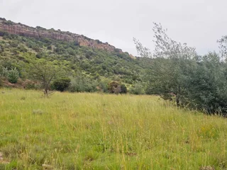 **Prime Vacant Land Opportunity: 1180 sqm at the Mountain&#39;s Foot**
