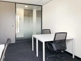 Professional office space in Regus Links Office Park on fully flexible terms