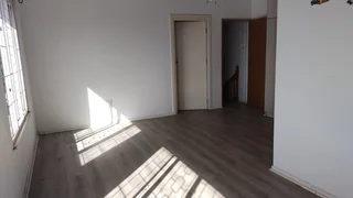 Charming 3-Bedroom Home with Granny Cottage in the Heart of Glenwood