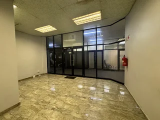 Prime Ground Floor Retail Outlet For Sale in Umhlanga Ridge