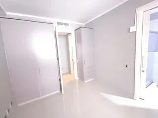 Spacious 2 bedroom 2 bathroom apartment for sale in Umhlanga Ridge