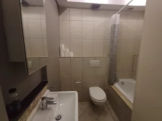 Spacious 2 bedroom 2 bathroom apartment for sale in Umhlanga Ridge