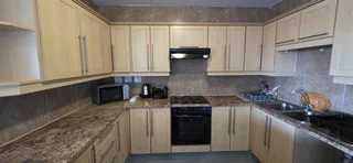 Apartment For Sale in Diaz Industria, Mossel Bay