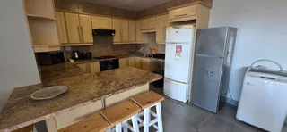 Apartment For Sale in Diaz Industria, Mossel Bay