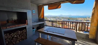 Apartment For Sale in Diaz Industria, Mossel Bay