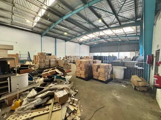 Affordable 900sqm Industrial Warehouse to Let