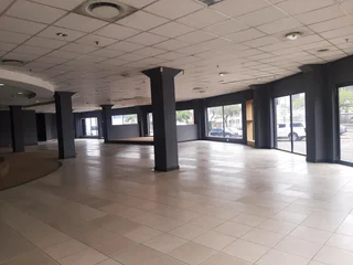 Retail /resturant/office