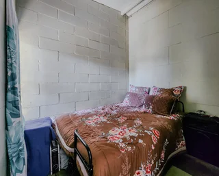 Charming Corner Home in Greenville Garden City, Fisantekraal