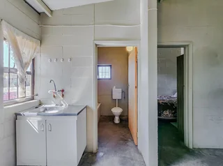 Charming Corner Home in Greenville Garden City, Fisantekraal