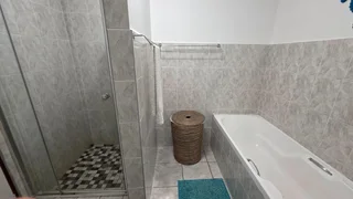 Apartment For Sale in Boland Park, Mossel Bay