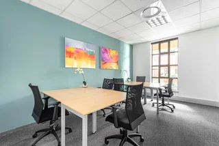 Find office space in Regus Bryanston for 5 persons with everything taken care of