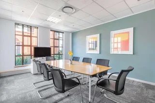 All-inclusive access to professional office space for 4 persons in Regus Bryanston