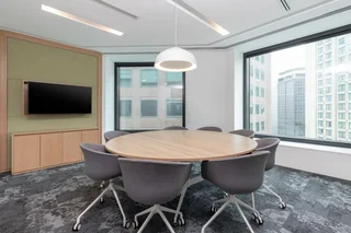 Private office space tailored to your business’ unique needs in Regus Beethoven St