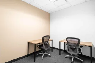 Unlimited office access in Regus Parktown.