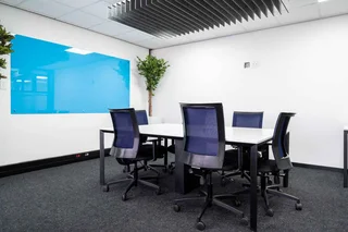 Discover many ways to work your way in HQ Northriding – Northlands.