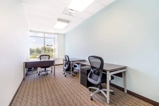 Book open plan office space for businesses of all sizes in Regus Parktown