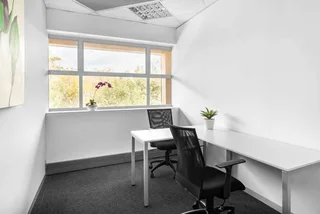 Private office space for 1 person in Regus Parktown