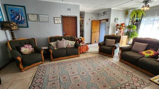 House For Sale in Hartenbos Central, Hartenbos
