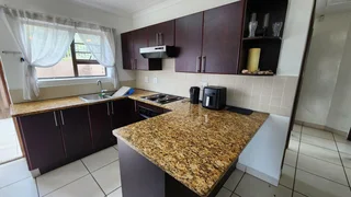 Townhouse For Sale in Seemeeu Park, Mossel Bay