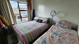 Townhouse For Sale in Seemeeu Park, Mossel Bay