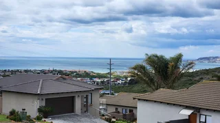 Townhouse For Sale in Seemeeu Park, Mossel Bay