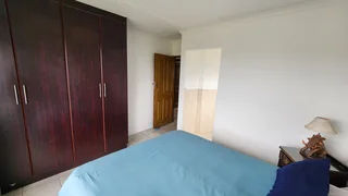 Townhouse For Sale in Seemeeu Park, Mossel Bay