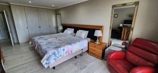 Apartment For Sale in Pinnacle Point Golf Estate, Mossel Bay