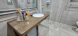 Apartment For Sale in Pinnacle Point Golf Estate, Mossel Bay