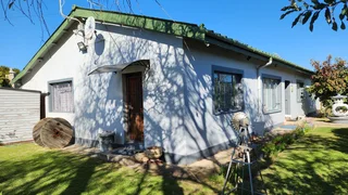 House For Sale in Hartenbos Central, Hartenbos