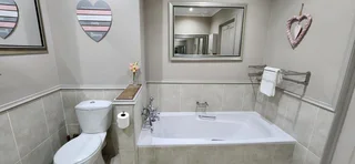 Apartment For Sale in Pinnacle Point Golf Estate, Mossel Bay