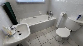 Apartment For Sale in De Bakke, Mossel Bay