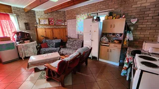 House For Sale in Hartenbos Central, Hartenbos