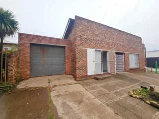 **Prime Commercial Property for Sale: Endless Opportunities Await**